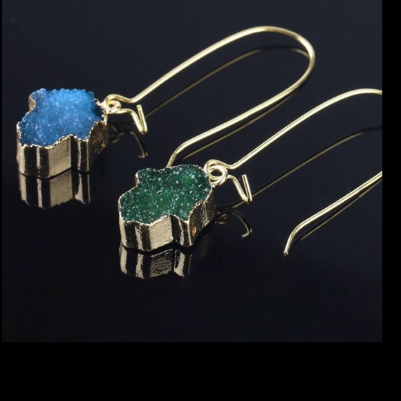 New Handmade Druzy Hamsa Hand Drop Earrings 💜 - Picture 10 of 10